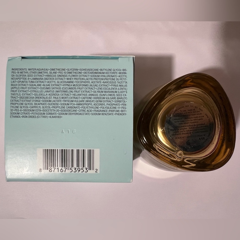 Estee Lauder Revitalizing Supreme+ Youth Power Creme - 1.7 fl oz - Picture 4 of 7